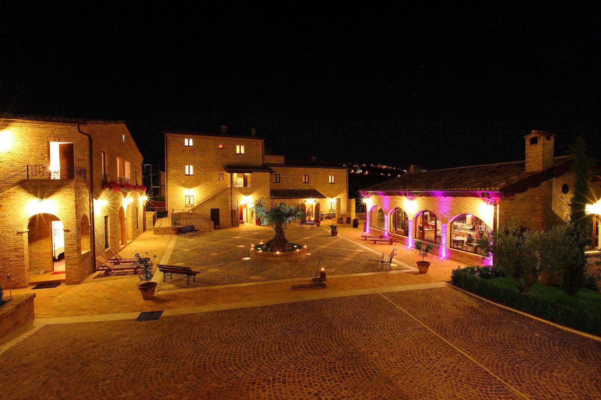 Agriturismo Il Sapore Della Luna Monteprandone Dış mekan fotoğraf