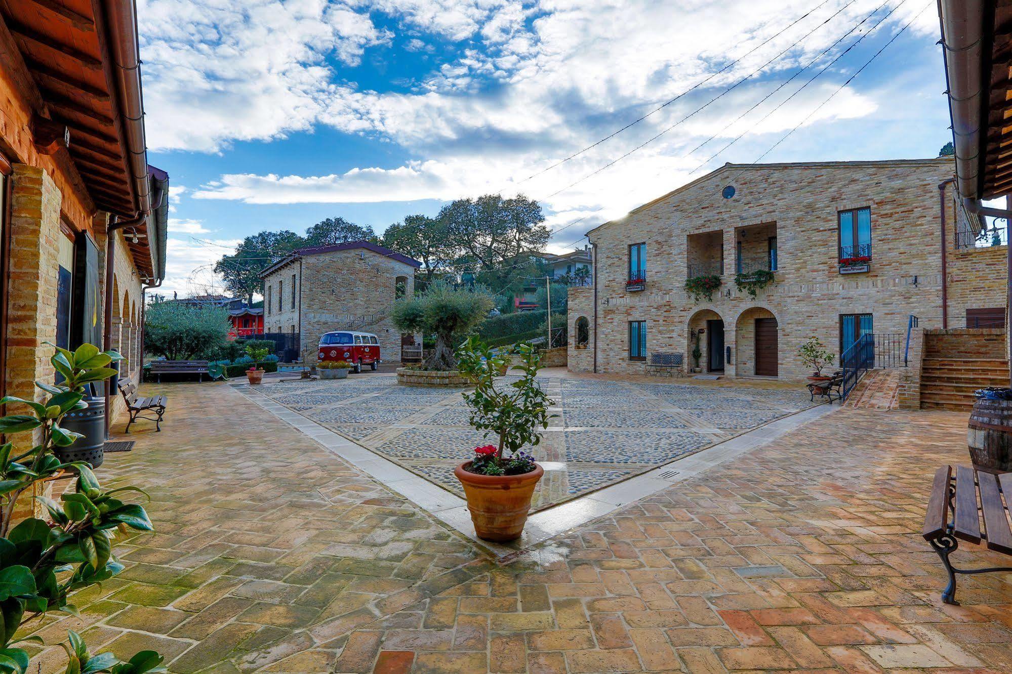 Agriturismo Il Sapore Della Luna Monteprandone Dış mekan fotoğraf